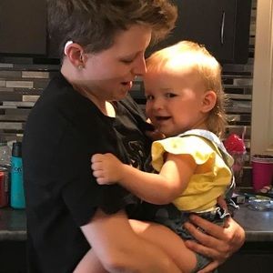 Meet your Posher, Fallon